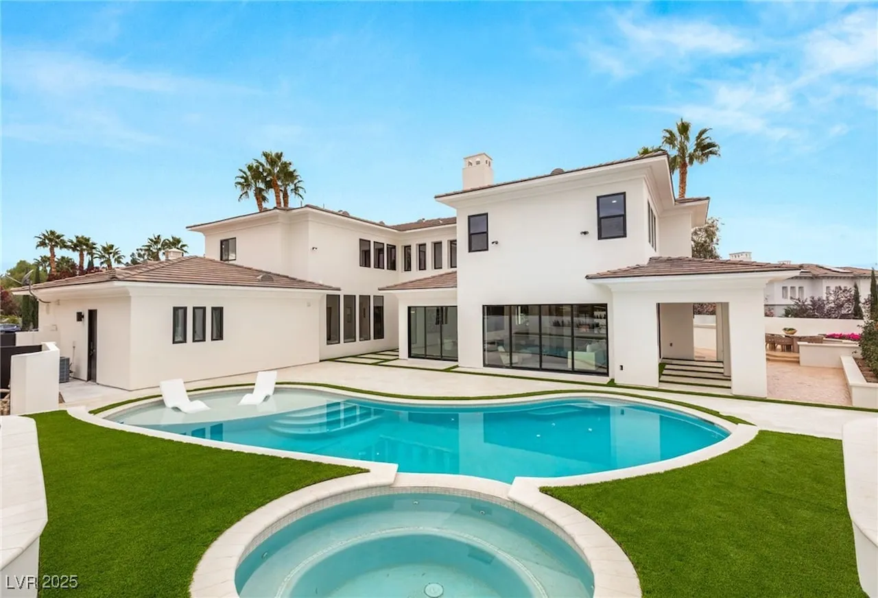 Custom home and luxury remodels